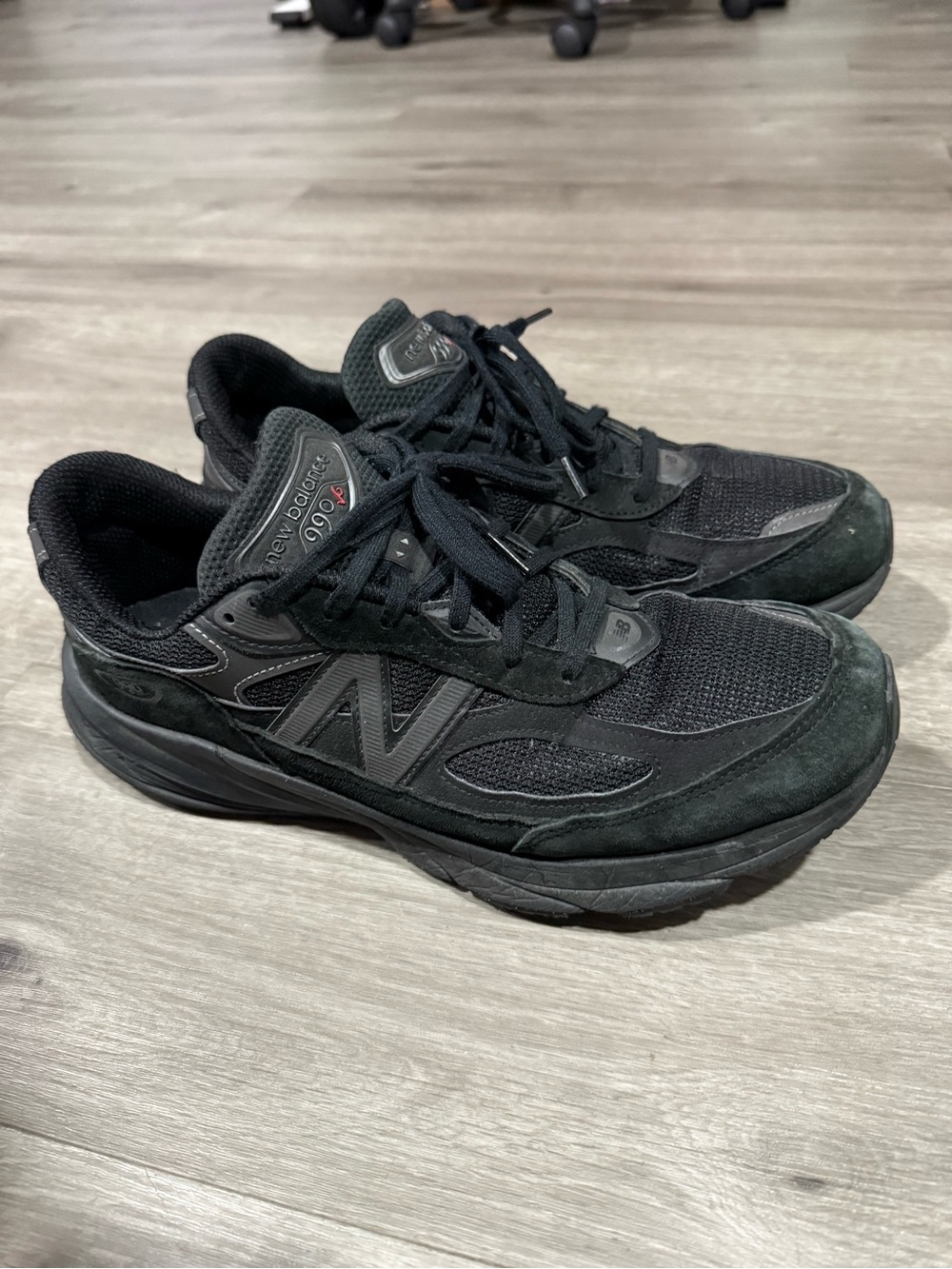 New Balance Men's 990v6